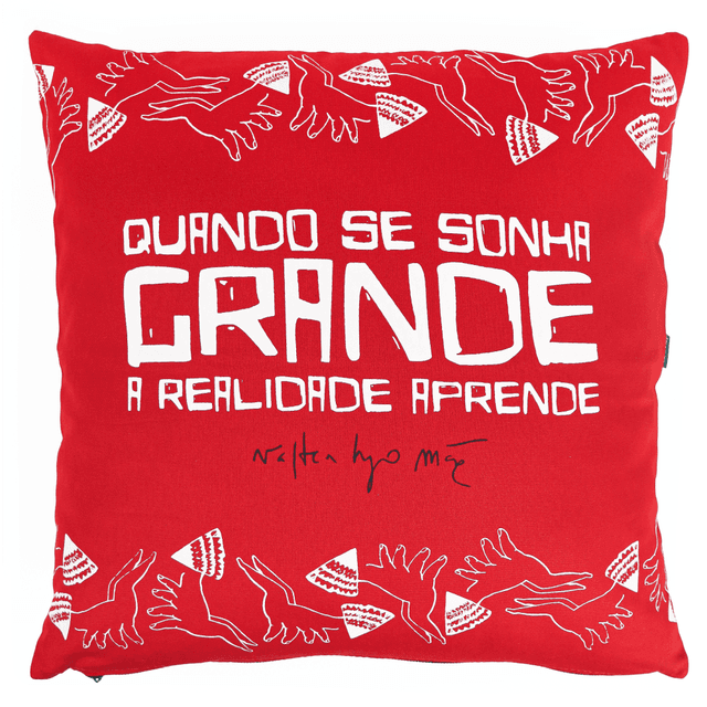 CAPA DE ALMOFADA VALTER HUGO MÃE - Vermelha