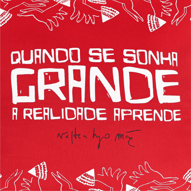 CAPA DE ALMOFADA VALTER HUGO MÃE - Vermelha