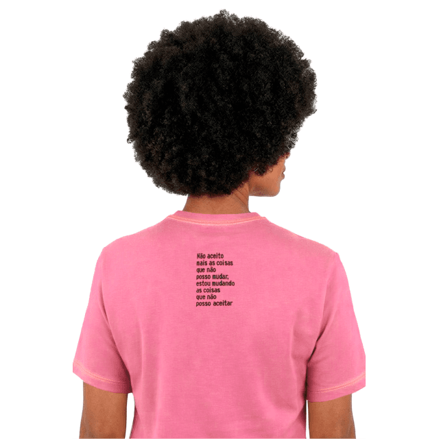 Camiseta Angela Davis - Goiaba