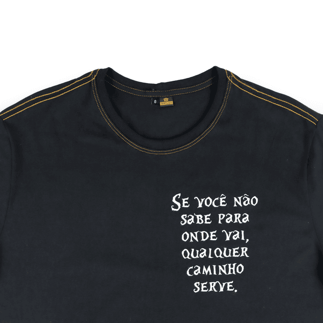 Camiseta Mundo Alice Gato - Preta