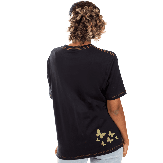 Camiseta Macondo - preta