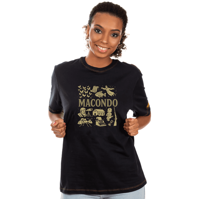Camiseta Macondo - preta