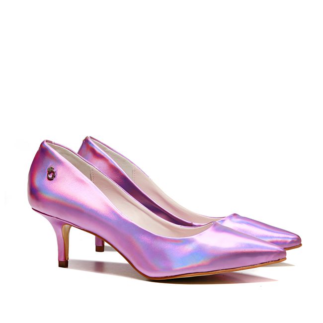 Sapato Scarpin Baixo Couro Holografico Lilás Feminino Gats Outlet