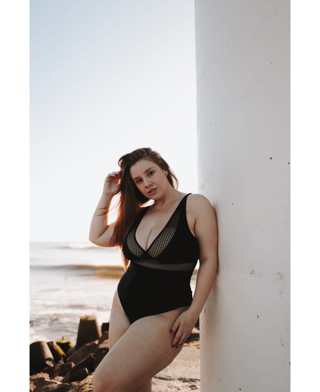 Maiô Plus Size bojo removível Elástico furado Pret... - JOYCE PRADO