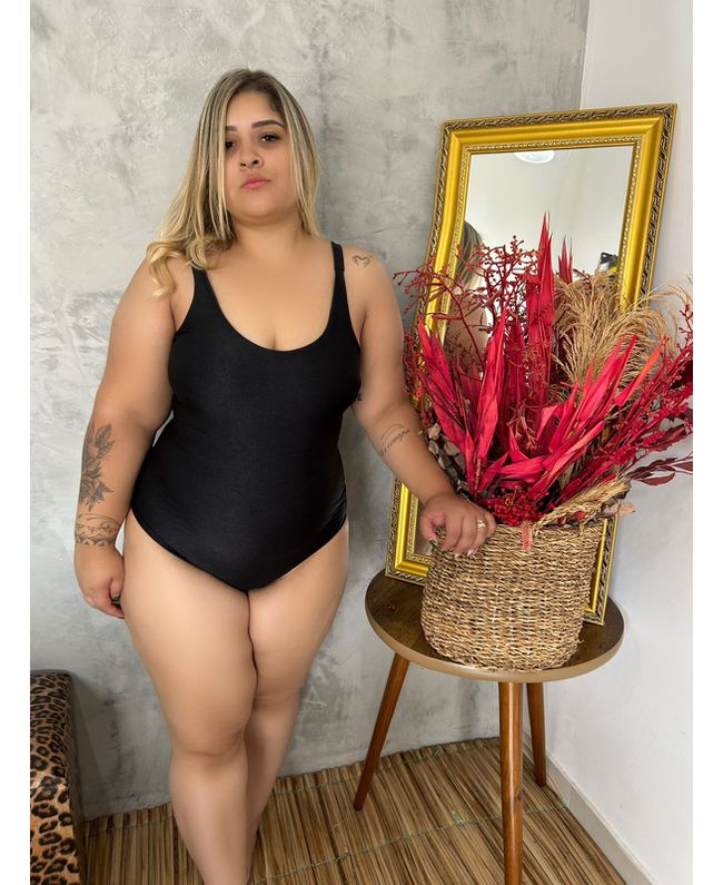 Maiô Plus Size Sereia Preto com regulagem nas alça... - JOYCE PRADO