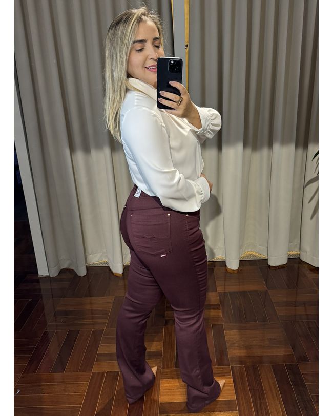 Calça Feminina Flare Marsala Loopper