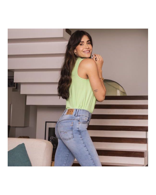 Calça Loopper Jeans Claro Feminina Capri 