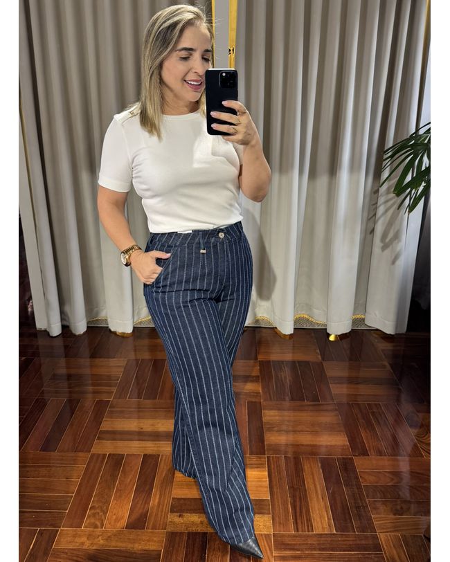 Calça Feminina Wideleg Listrada Risca de Giz Loopper