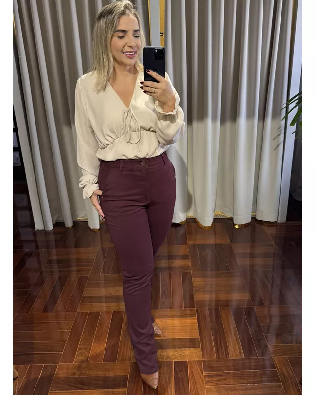 Calça Feminina Marsala Loopper Tradicional Perna Reta | LOJA VOLARIUM
