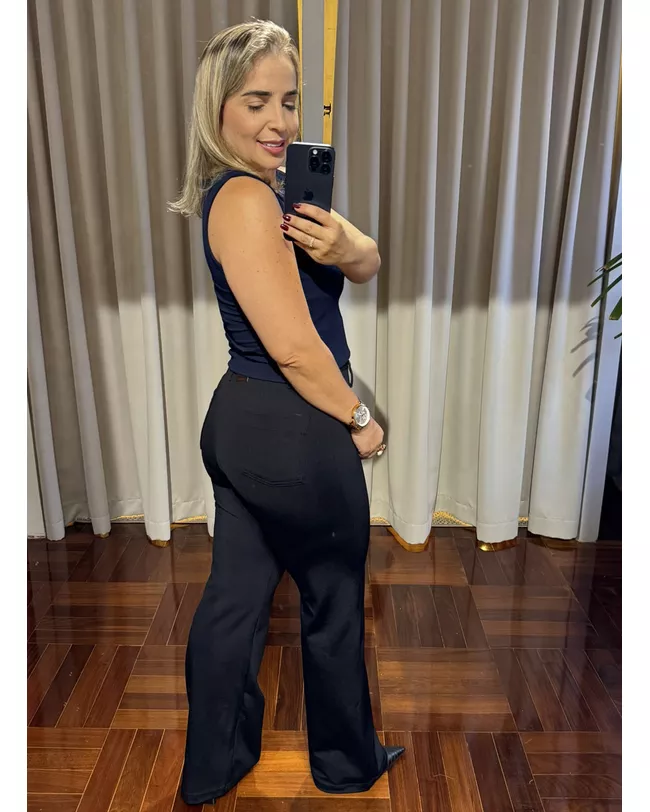 Calça Feminina Wideleg Preta Malha Poliamida Loopper | LOJA VOLARIUM