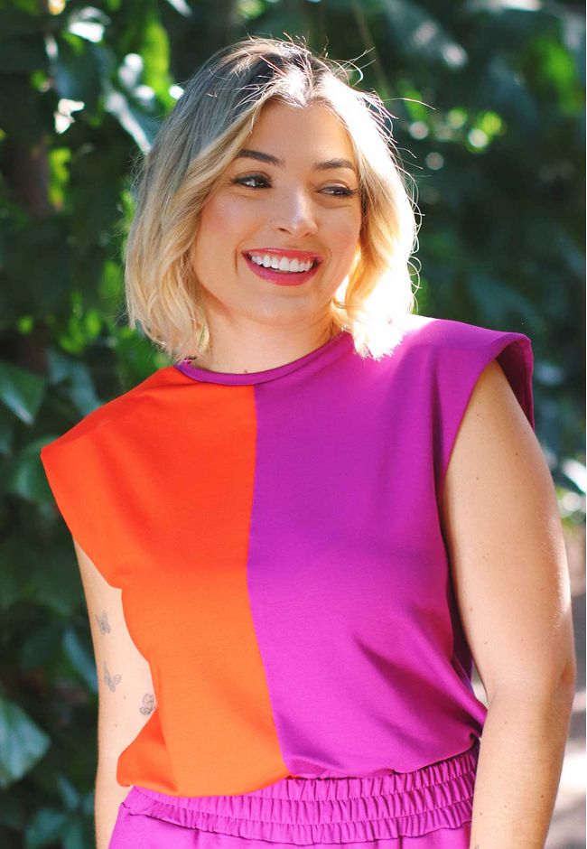 Blusa Muscle Tee Bicolor Roxa e Laranja em Moletin... - FRELITH