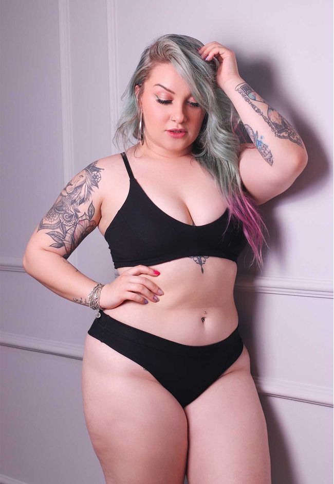 Conjunto Top com Recortes Básico Frelith em Modal ... - FRELITH