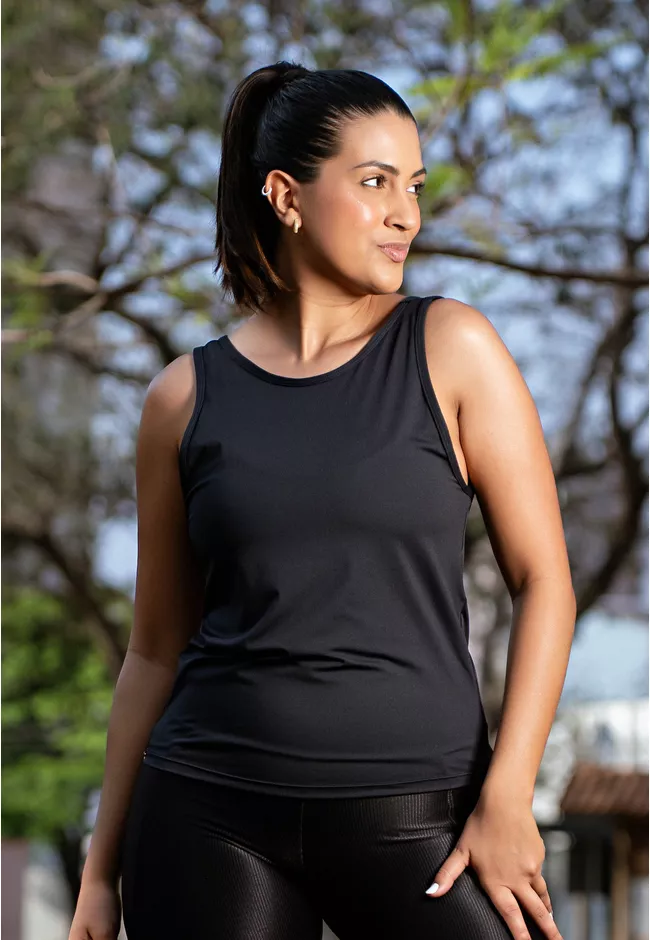 Regata Fitness Frelith com Decote nas Costas - PRE... - FRELITH
