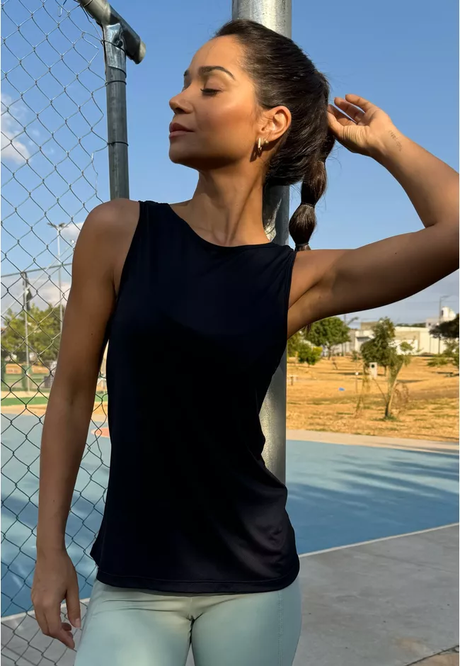 Regata Fitness Frelith com Decote nas Costas em Cr... - FRELITH