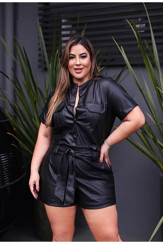 Jaqueta Ágata black - TA241749 - TAMTAUM PLUS SIZE FASHION