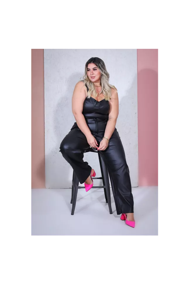cropped Leticia black - TA241769 - TAMTAUM PLUS SIZE FASHION