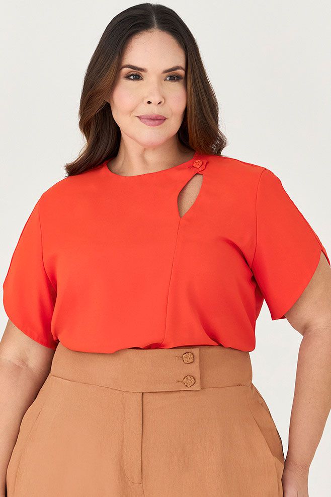 Blusa com Manga e Detalhe Vazado - MySize Ícones 