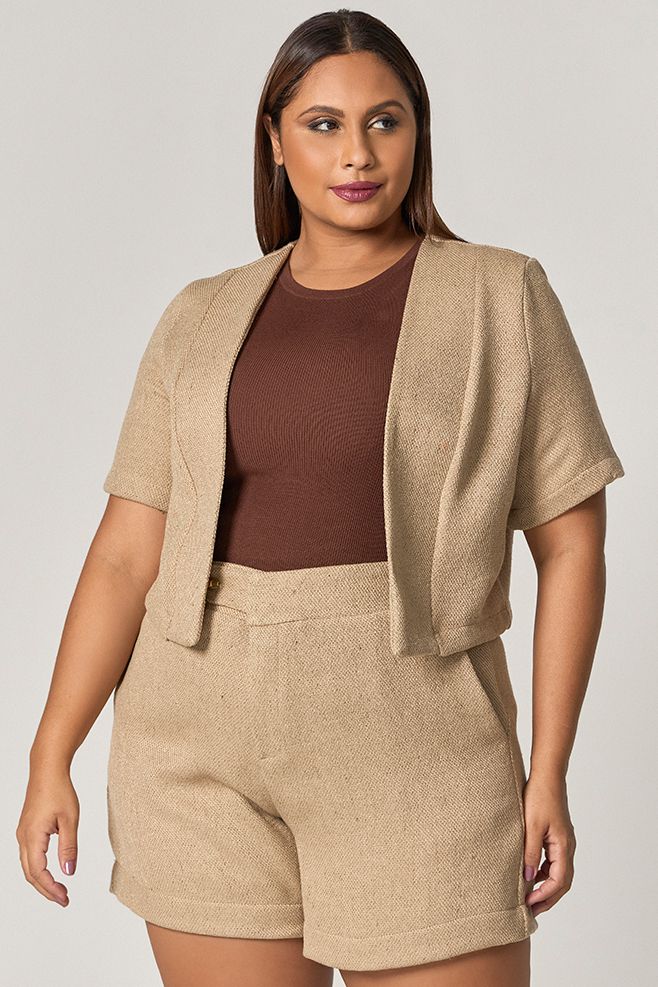 Conjunto Short e Blusa com Detalhe Botão Pino - MySize Mirror