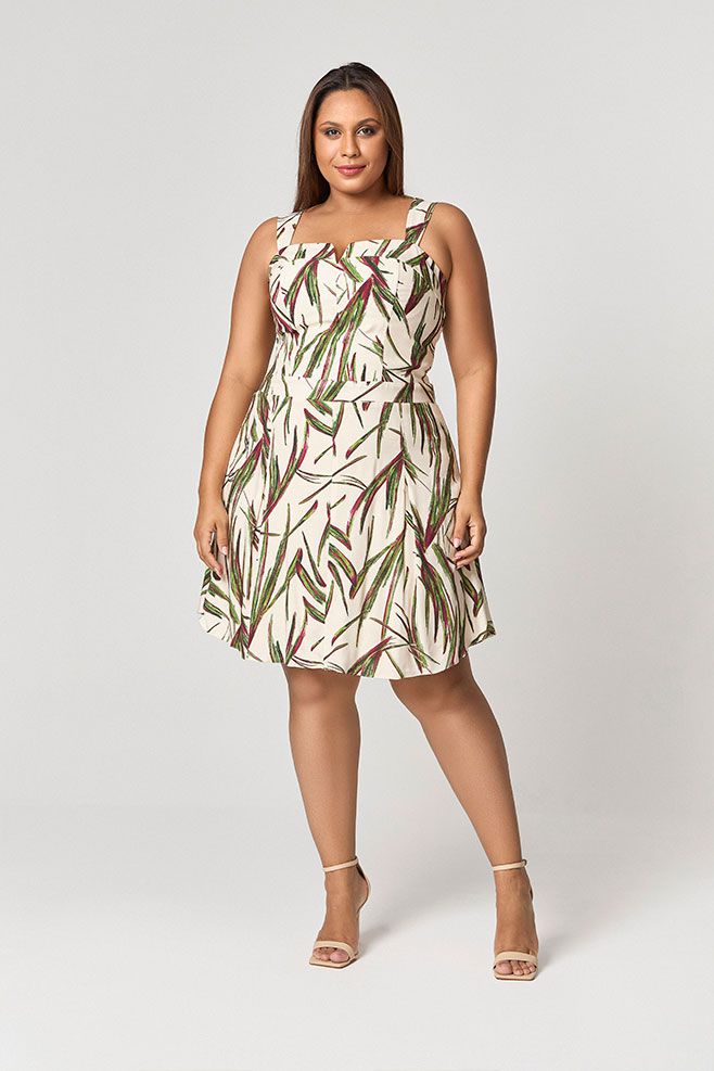 Vestido Curto Estampado Recorte MySize - Reflect Inverno 25