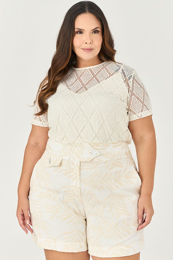Short com Detalhe Bordado com Botão Flor - MySize - Sentir