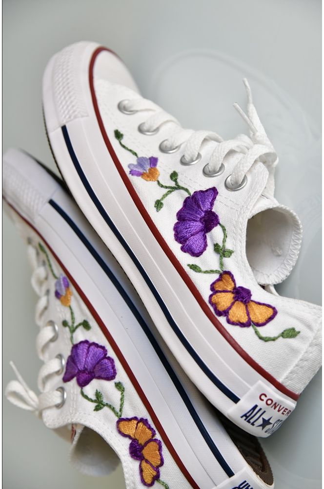 ALL STAR BRANCO CANO BAIXO FLORES JAQUETA VERONA - BIAAGUILA