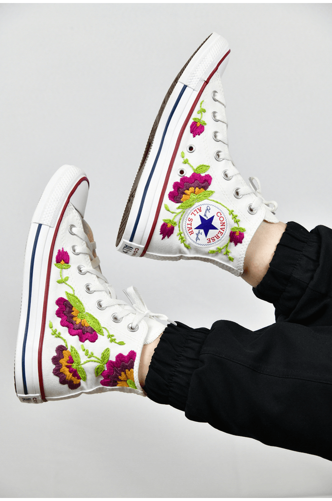 ALL STAR BRANCO CANO ALTO FLORES CHARLOTTE BORDADO... - BIAAGUILA