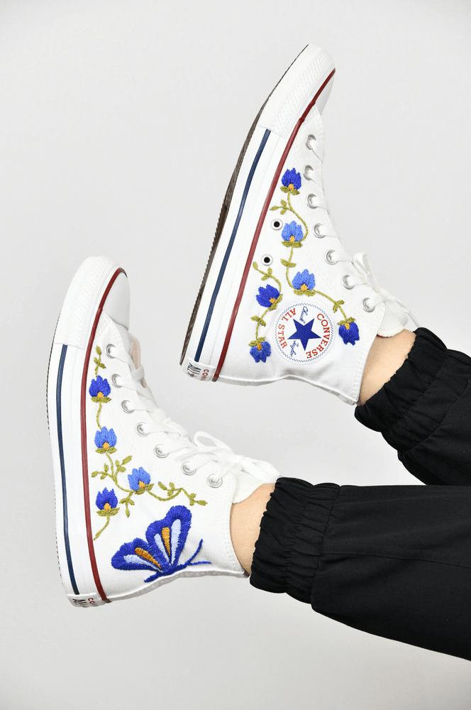 All Star Branco Cano Alto Borboletas e Flores Bord... - BIAAGUILA