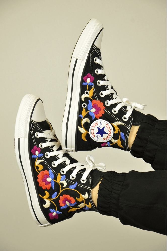 All Star Preto Cano Alto Modelo Gênova - BIAAGUILA