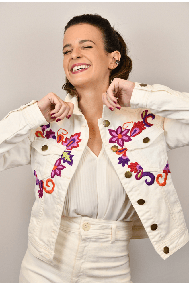 Jaqueta Jeans Off White Modelo Havana - BIAAGUILA
