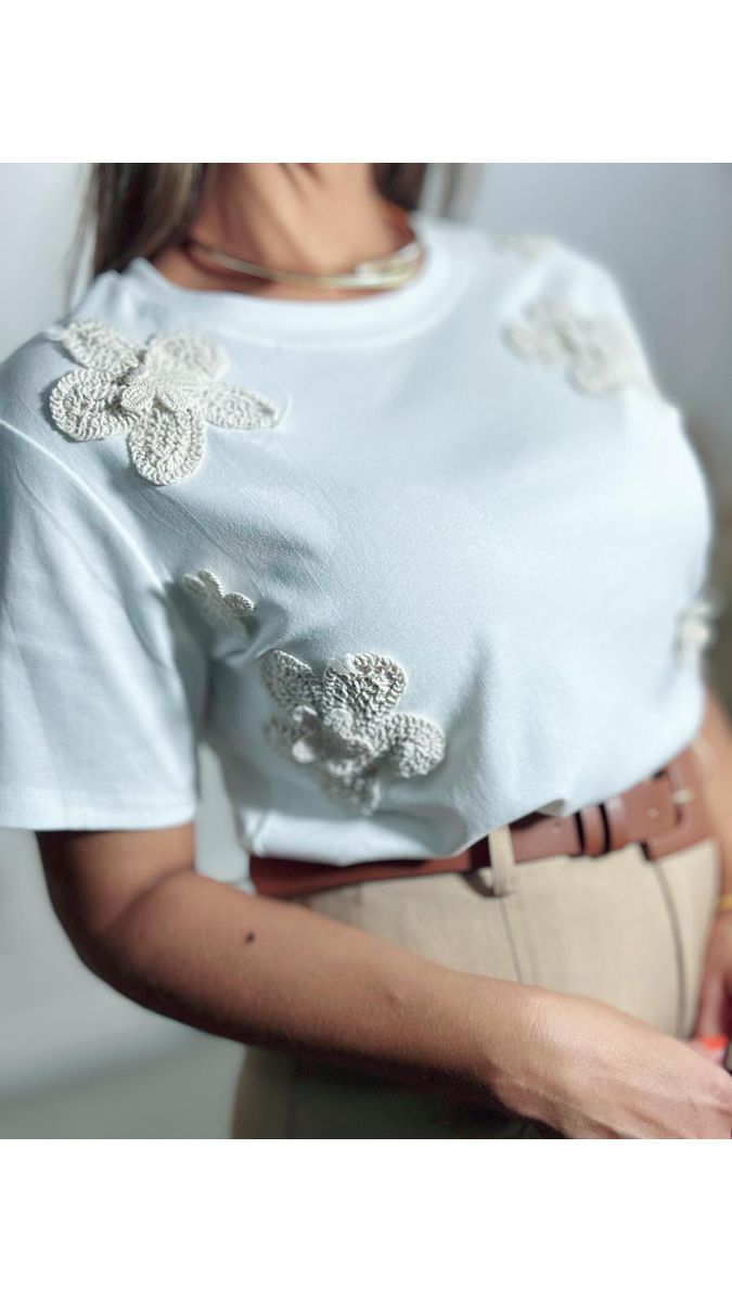 Blusa Flor bordada Ref:3550