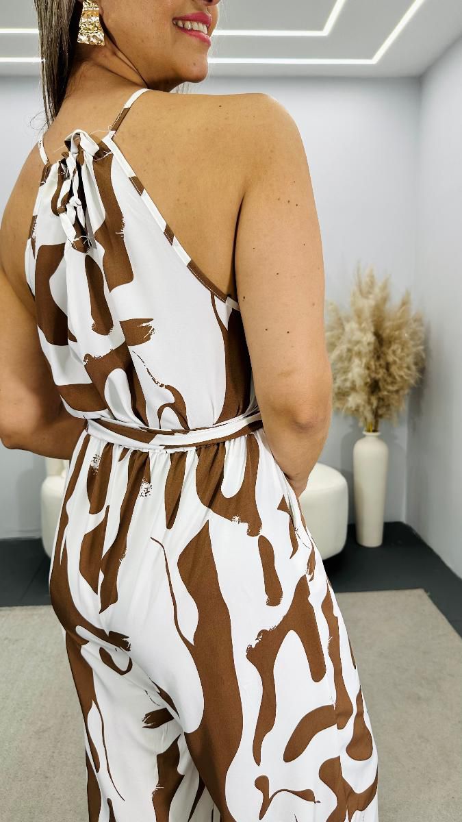 MACACAO CIGARRETE LIVIA