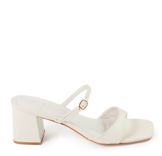 Tamanco Off White Salto Bloco Couro Fivela Ajustável