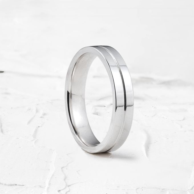 Aliança de Namoro em Prata esterlina 925 4mm Cravejada Lumina - Par
