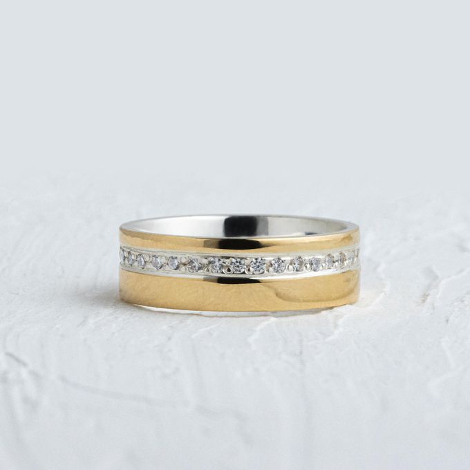 Aliança de Noivado Casamento Revestida em Ouro 5mm Cravação Eclipse - Par