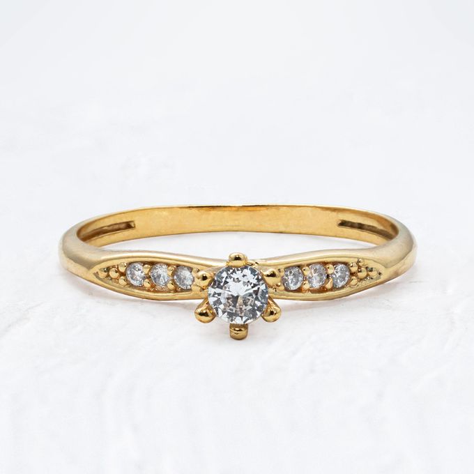 Anel Solitário Banhado a Ouro Deluxe