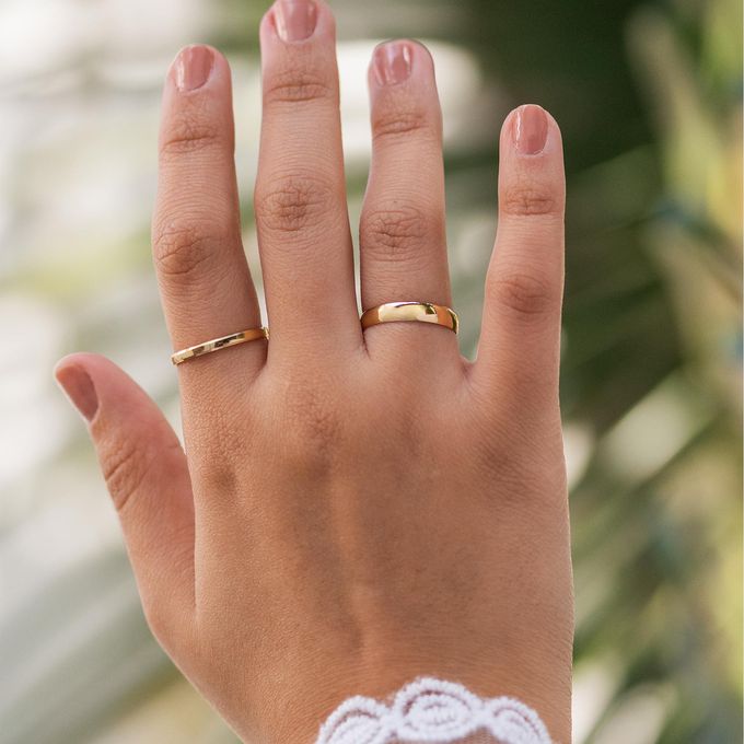 Aliança de Casamento em Ouro 4mm Abaulada Classic - Par