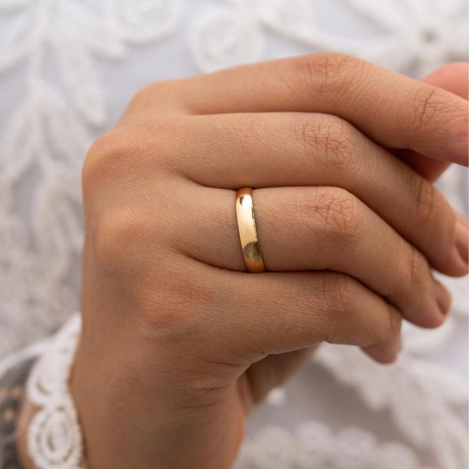 Aliança de Casamento em Ouro 4mm Abaulada Classic - Par