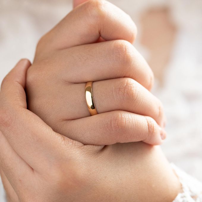Aliança de Casamento em Ouro 4mm Abaulada Classic - Par