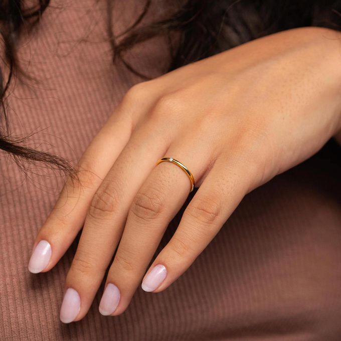 Aliança de Casamento em Ouro 1,5mm Cravação Trabalhada Ariel - Par