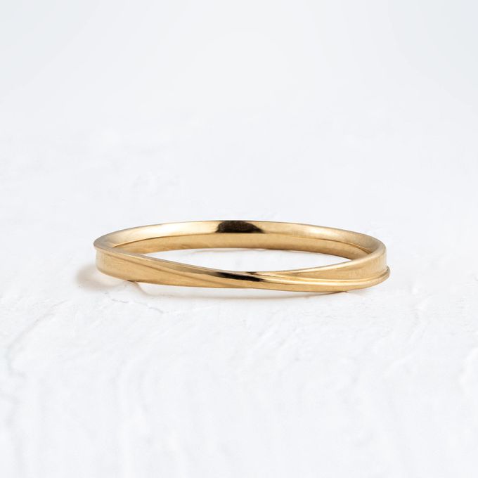 Aliança de Casamento em Ouro Curvas 2mm - Unidade