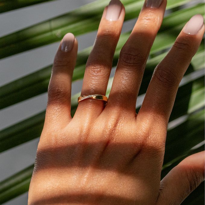 Aliança de Casamento em Ouro Eternal Cravejada 3mm - Unidade