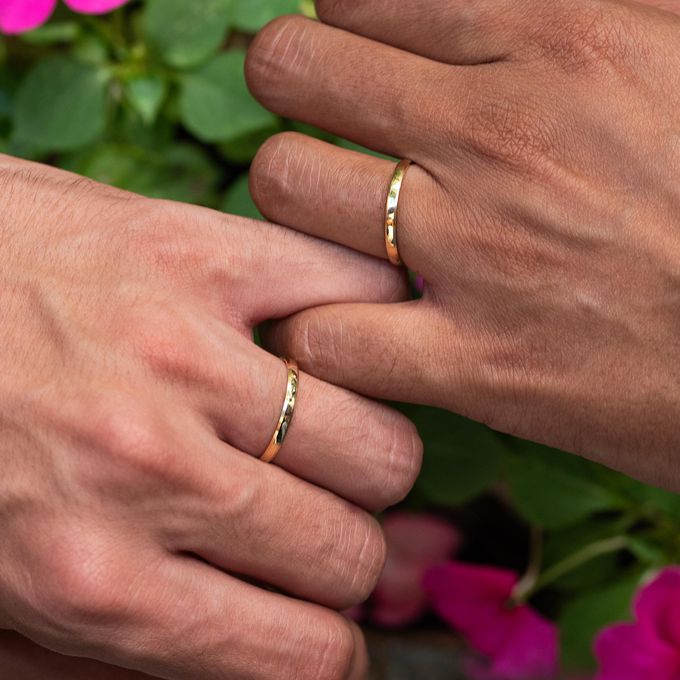 Aliança de Casamento em Ouro 2mm Chanfrada Lucy - Par