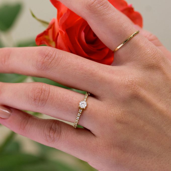 Anel de Noivado em Ouro Solitário Mi Amour