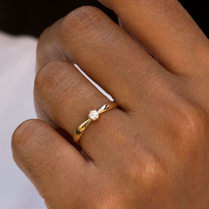 Anel de Noivado em Ouro Solitário Zelda