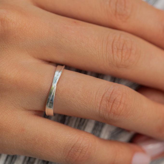 Aliança de Namoro em Prata esterlina 925 3mm Curvas - Par