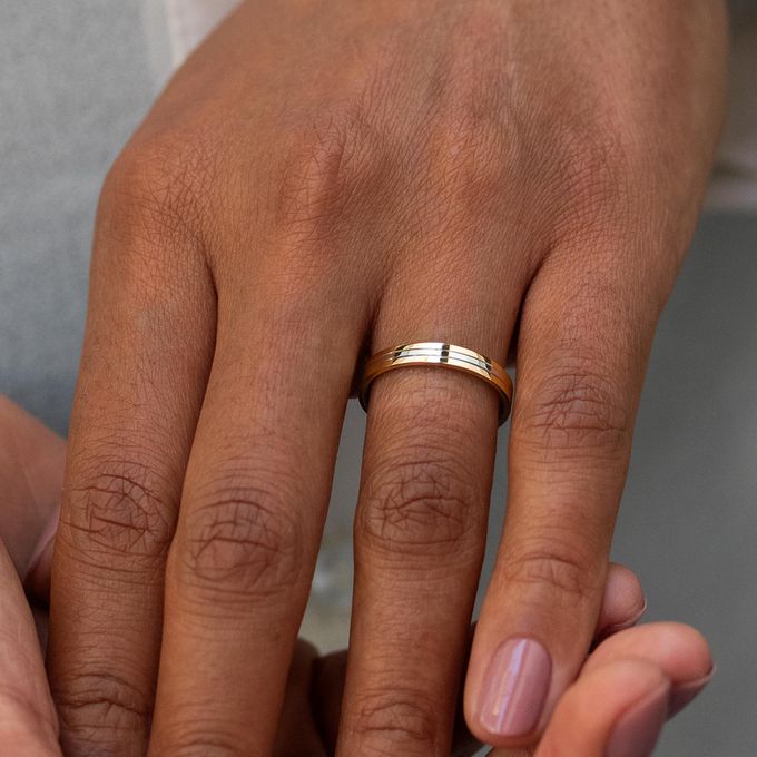 Aliança de Casamento Revestida em Ouro 4mm Napoli - Par
