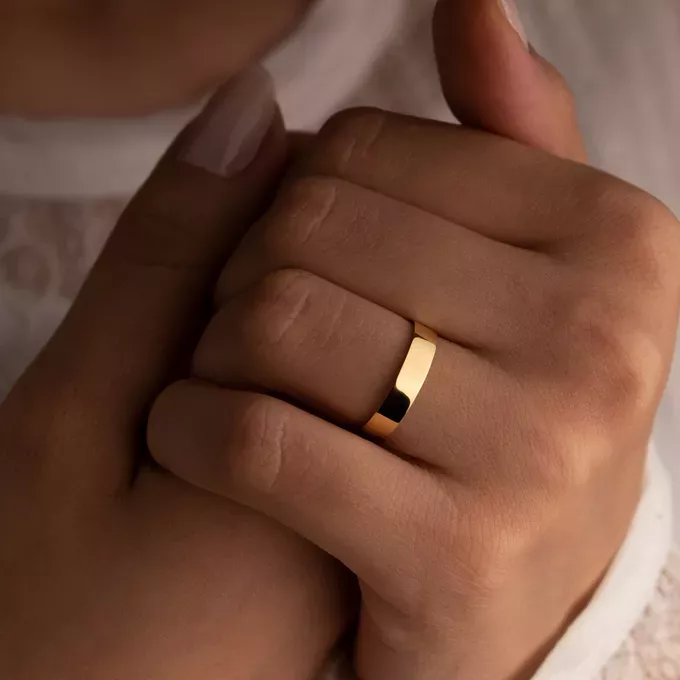 Aliança de Casamento em Ouro 4mm Bahamas (Bazar Rosê)