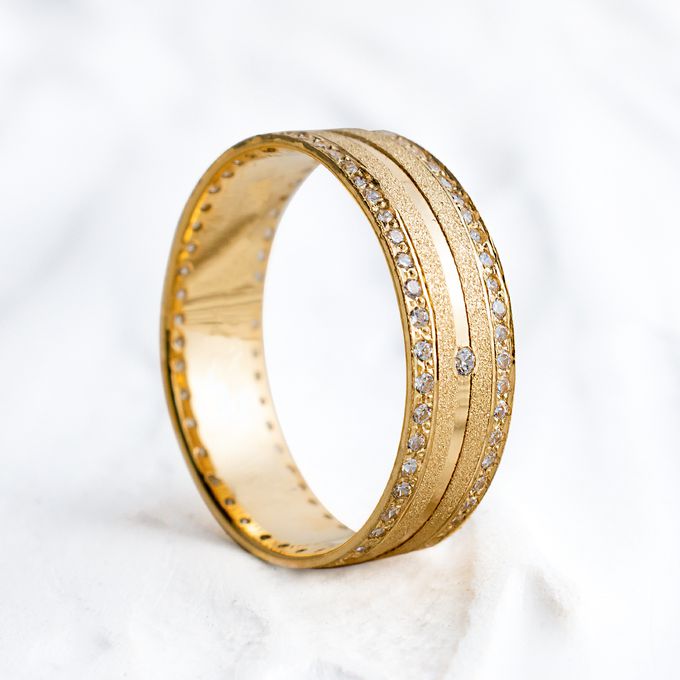 Aliança de Casamento em Ouro 6mm Diamantado Pedras Alteza - Par