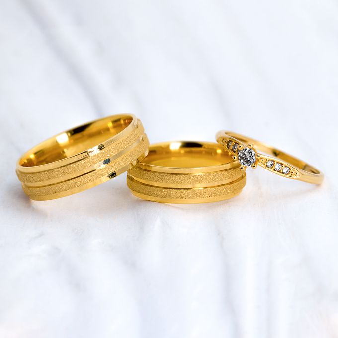 Alianças de Casamento em Ouro 6mm Athenas e Anel Solitário Saron - Combo
