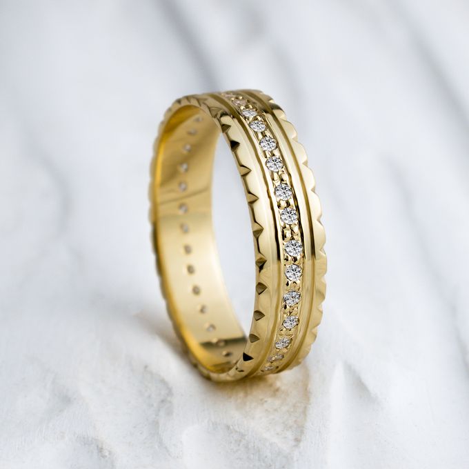 Aliança de Casamento em Ouro 5mm Pedras Coliseu - Par
